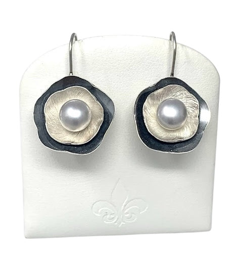 Poppy Earrings